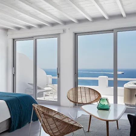 Kouros & 5* Mykonos Town